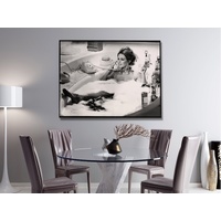 Wall Art 100cmx150cm Brigitte Bardot In the bath poster, Black Frame Canvas thumbnail