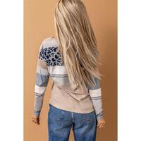 Azura Exchange Leopard Print V-Neck Top - 2XL thumbnail