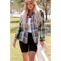 Azura Exchange Button Up Plaid Shacket - M thumbnail