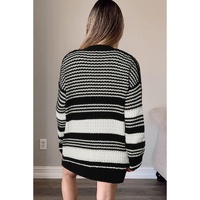 Black Colorblock Textured Knit Buttoned Cardigan - M thumbnail