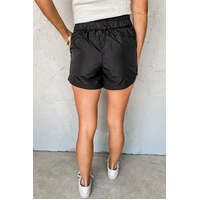 Azura Exchange Elastic High Waist Side Pockets Shorts - L thumbnail