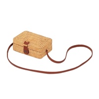 Handmade Square Rattan Bag Autumn Beach Diagonal Purse Vintage Style 19X13X7Cm thumbnail