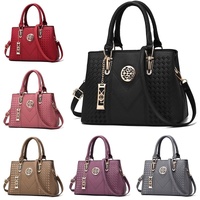 Women Leather Messenger Handbag - Stylish and Functional - Black thumbnail
