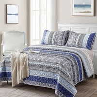 Sophisticated Quilted Coverlet and Pillowcases Set: A Timeless Addition - Queen size thumbnail