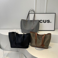 Black New Large Capacity Tote Bag – Simple, Versatile Handbag for Casual Outings, Lightweight and Stylish thumbnail