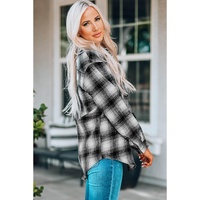 Azura Exchange Plaid Buttons Pocketed Shacket - M thumbnail