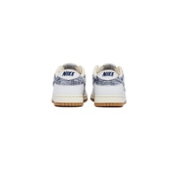 Nike Women's Blue Leather Sneaker - 40.5 EU thumbnail
