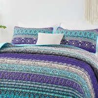 Tranquil Quilted coverlet and pillowcovers set: Perfect for Relaxation - Queen size thumbnail