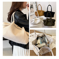 Black Elegant Suede Tote Bag - Soft and Stylish Handbag for Everyday Use thumbnail