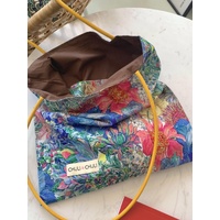 Chic 33x31cm Canvas Tote Bag with Vibrant Floral Design - Casual Shoulder Bag for Everyday Style thumbnail