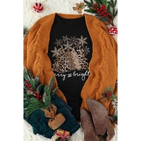 Azura Exchange Leopard Christmas Tree Graphic Print T-Shirt - S thumbnail