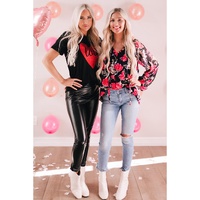 Azura Exchange Heart Shaped Glitter Print T-Shirt - L thumbnail