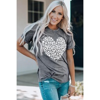 Azura Exchange Leopard Kiss Print Valentines Heart Graphic Tee - S thumbnail
