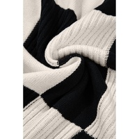 Black Checkered Color Block Crew Neck Short Sleeve Sweater - M thumbnail