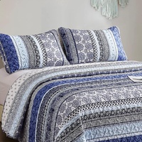 Sophisticated Quilted Coverlet and Pillowcases Set: A Timeless Addition - Queen size thumbnail
