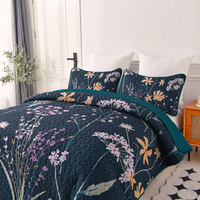 Abstract Quilted coverlet and pillowcovers set: Unique and Artistic - Queen size thumbnail