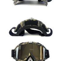 Black Sleek Black Full-Face Snow Goggles with Mirror Lens - Ultimate Protection and Comfort thumbnail
