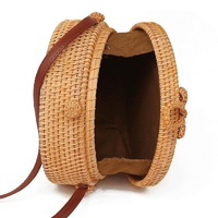 Handmade Sunflower Rattan Bag Vintage Art Beach Diagonal Bag 20X20X8Cm thumbnail
