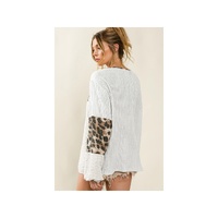 Azura Exchange Leopard Patch Puff Sleeve Textured Blouse - M thumbnail
