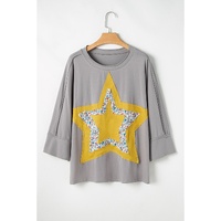 Medium Grey Floral Star Patched Pattern 3/4 Sleeve Plus Size Top - 1X thumbnail