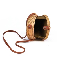 Handmade Rattan Bag With Buckle Bowknot Design Perfect For Autumn And Beach Days 20X20X8Cm thumbnail