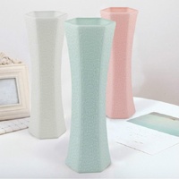 3-piece Plastic Hydroponic Vase Set for Creative Home Decor - White thumbnail