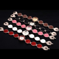 Black Round Dial Bracelet Quartz Wristwatch for Women thumbnail