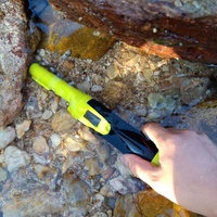 Waterproof Handheld Metal Detector with Lcd Display - Fluorescent Green thumbnail