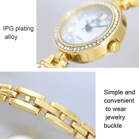 Diamond-inlaid Women Chain Watch - Elegant Accessory - Silver thumbnail