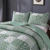 Delightful Quilted bedspread and pillowcovers set: Indulge in Comfort - Queen size thumbnail