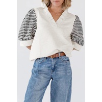 Azura Exchange White Geometric Textured Short Sleeve Frilly V Neck Blouse - L thumbnail