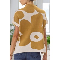 Camel Big Flower Pattern Stand Neck Short Sleeve Sweater - L thumbnail