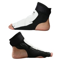 Half-Toe Foot Guard For Taekwondo And Boxing - Size 30-33 thumbnail