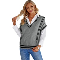 Azura Exchange Gray V Neck Contrast Stripes Trims Short Sleeve Sweater - L thumbnail