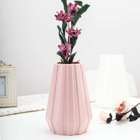 2-piece Plastic Vase for Creative Flower Arrangements - Pink thumbnail
