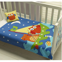 Jiggle &amp; Giggle Owl Cat Comforter + Cushion