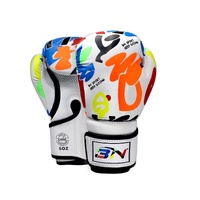 Kids&#39; 6Oz Boxing Gloves For Training And Fighting - Graffiti Design - White