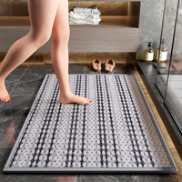 Grey Safe &amp; Dry Bathroom Mat - Non-Slip Absorbent Bath Rug 50x80cm