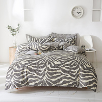 Grey Leopard Pattern 3-Piece Polyester Duvet Cover Set with 2 Pcs Pillowcases - Elegant Bedding, Machine Washable, 173x230cm Duvet + 51x76cm Pillowcas