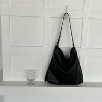 Black Fashionable Minimalist Bucket Tote Bag - Versatile &amp; Spacious for Daily Commutes