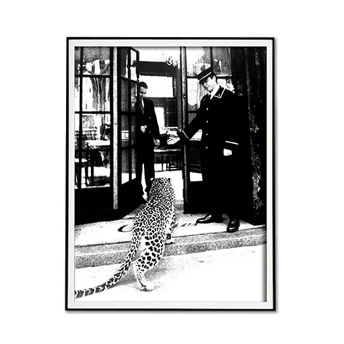 Wall Art 100cmx150cm Luxury Brand Leopard Jewelry Shop Poster, Black Frame Canvas - Main Image