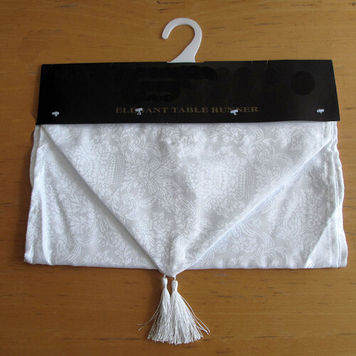 Damask White Elegant Polyester Jacquard Table Runner 38 x 90 cm - Main Image
