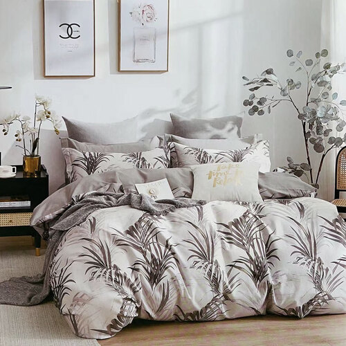 Palm Bay 100% Cotton Reversible Quilt Cover Set Queen - Main Image