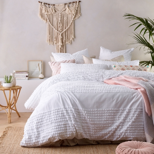 Vintage Design Homewares Betty White Quilt Cover Set Queen - Main Image