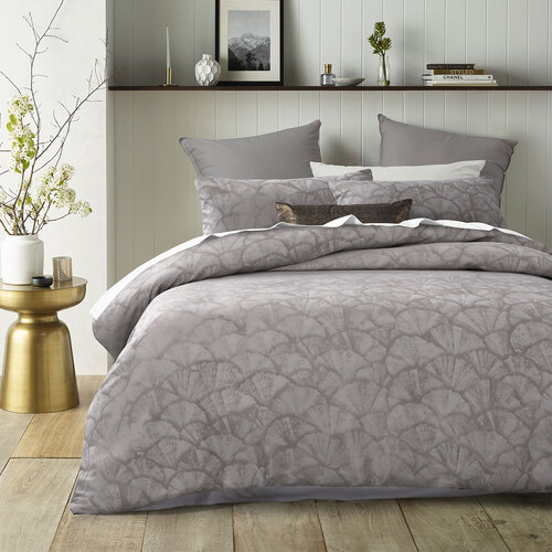 Accessorize Shells Jacquard Quilt Cover Set King - Main Image