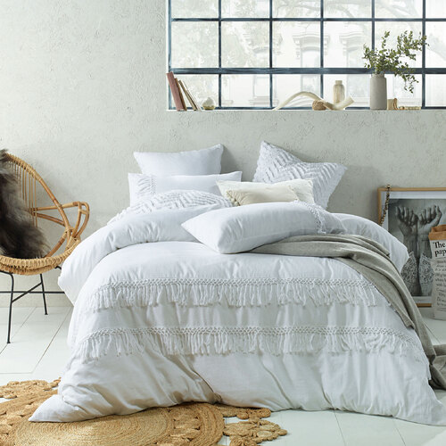 Accessorize Tassel Quilt Cover Set White King - Main Image