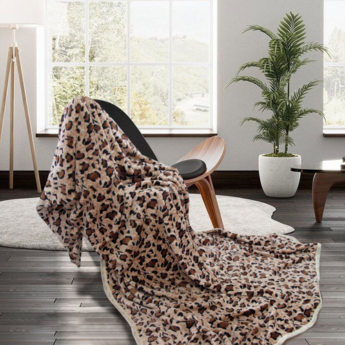 Animal Pattern Soft Flannel Plush Queen Size Blanket 220 x 240cm Leopard - Main Image