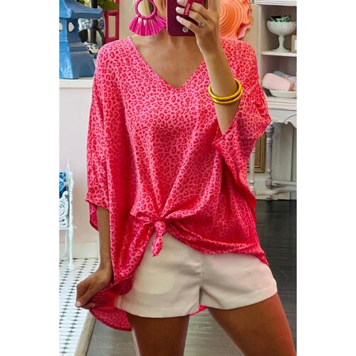 Azura Exchange Leopard Print Oversized V Neck Top - M - Main Image