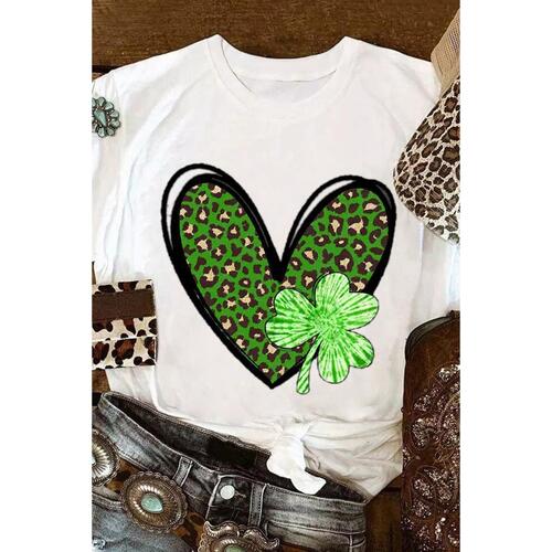 Azura Exchange Leopard Heart Shaped Print Crewneck Graphic Tee - M - Main Image