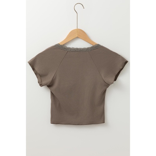 Dark Brown Lace Splicing Criss Cross Slim Fit V Neck T Shirt - M - Main Image